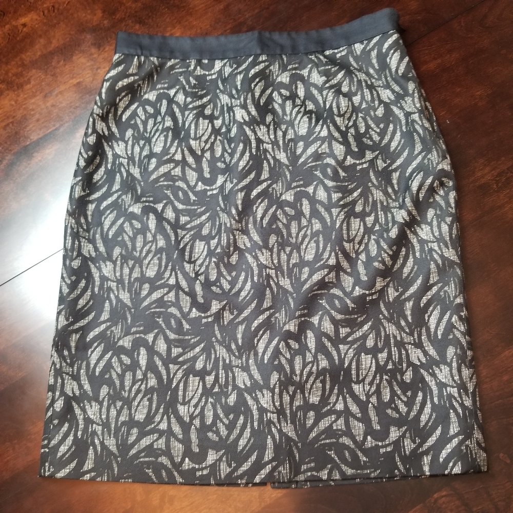Silk blend pencil skirt, Sz10